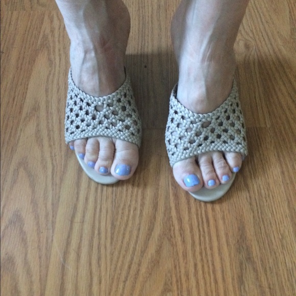 Sandals - Picture 5 of 8